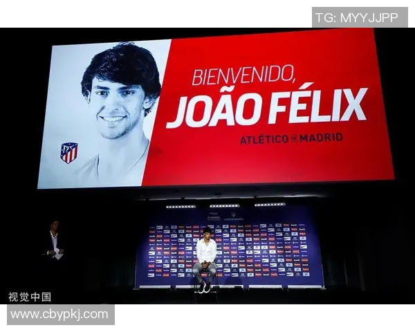 Q版菲利克斯球星形象全解析 从球场到可爱化身的独特魅力